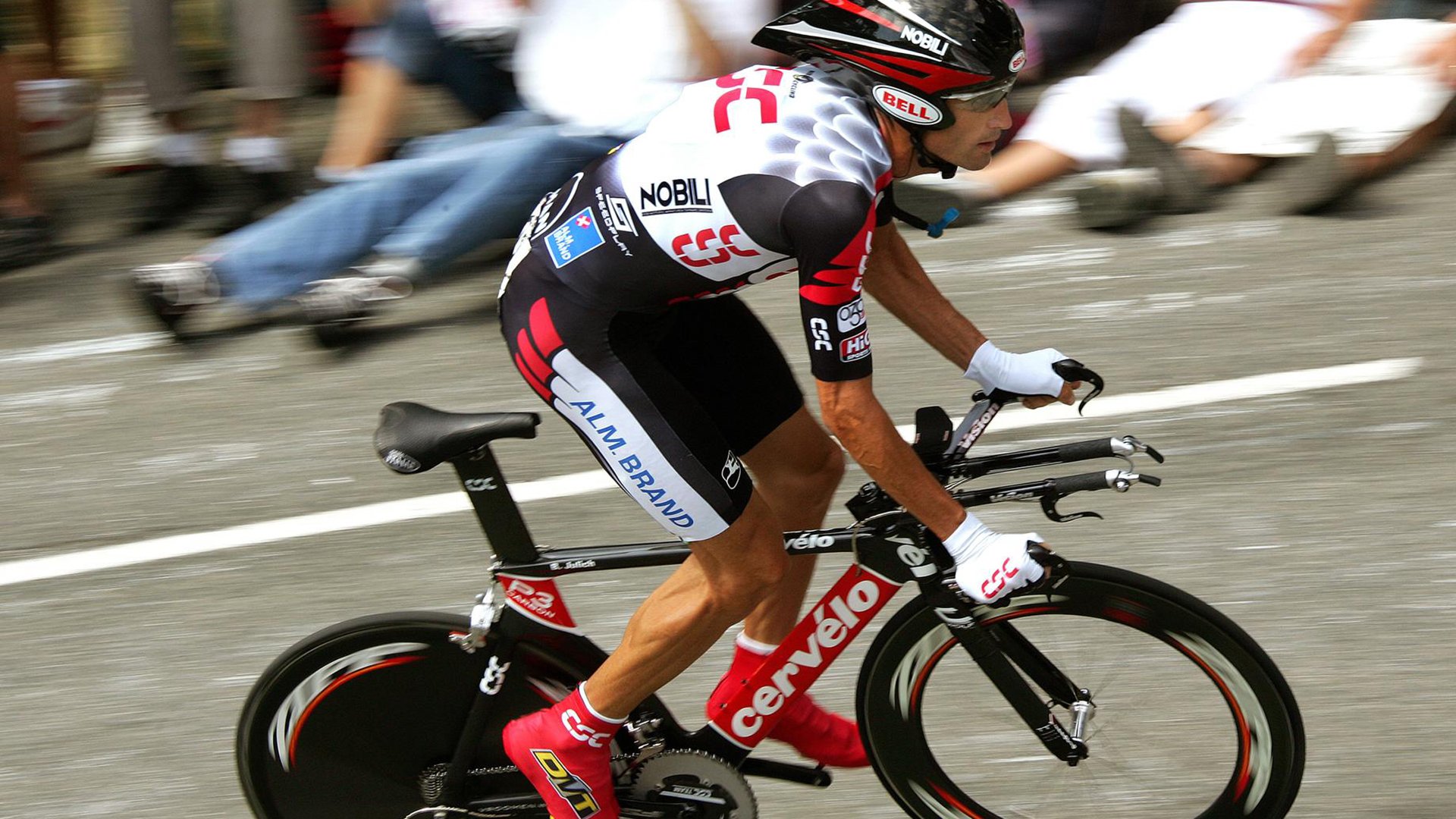 starsky sports直播-德国男子篮球队在决赛中惜败加拿大队，获得银牌，德国男篮赛程表